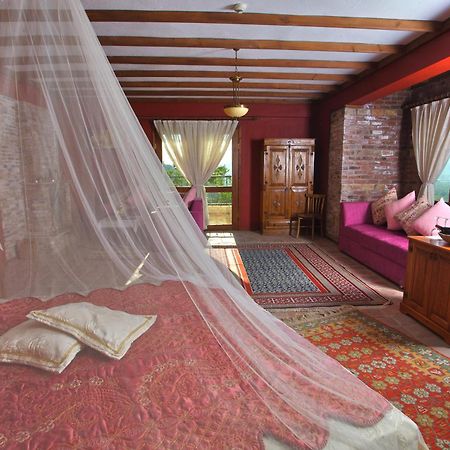 Efes Butik Otel Kirazli (Aegean) ภายนอก รูปภาพ