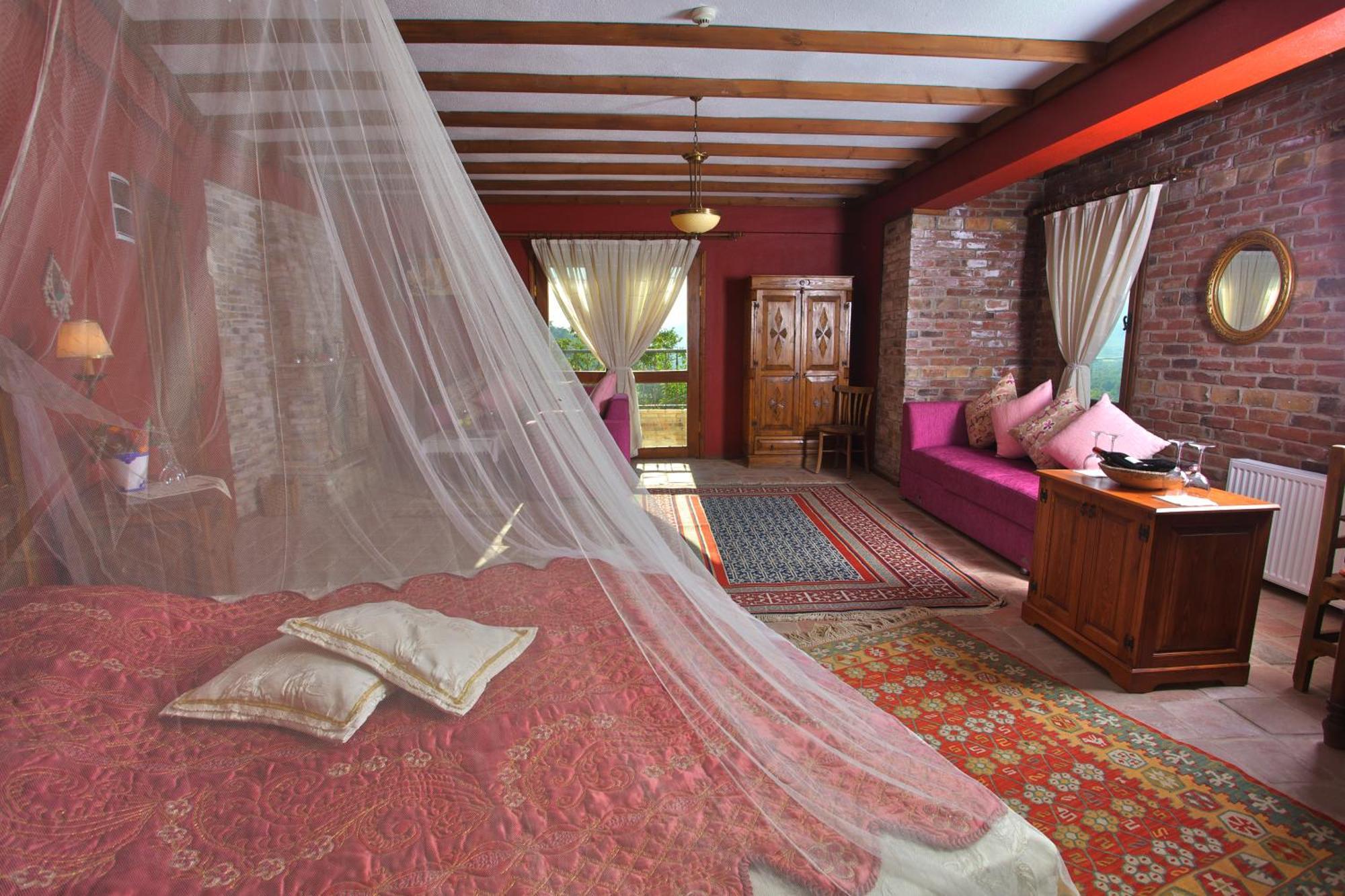 Efes Butik Otel Kirazli (Aegean) ภายนอก รูปภาพ
