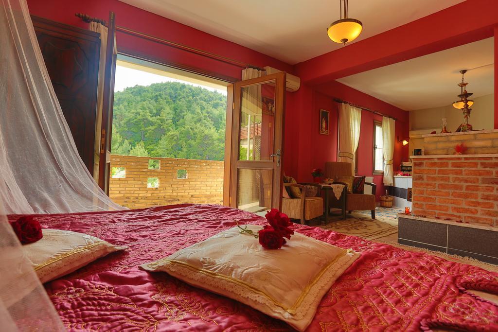 Efes Butik Otel Kirazli (Aegean) ภายนอก รูปภาพ