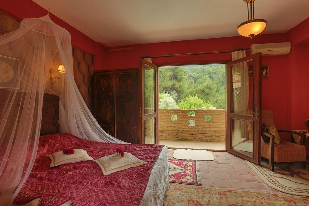 Efes Butik Otel Kirazli (Aegean) ภายนอก รูปภาพ