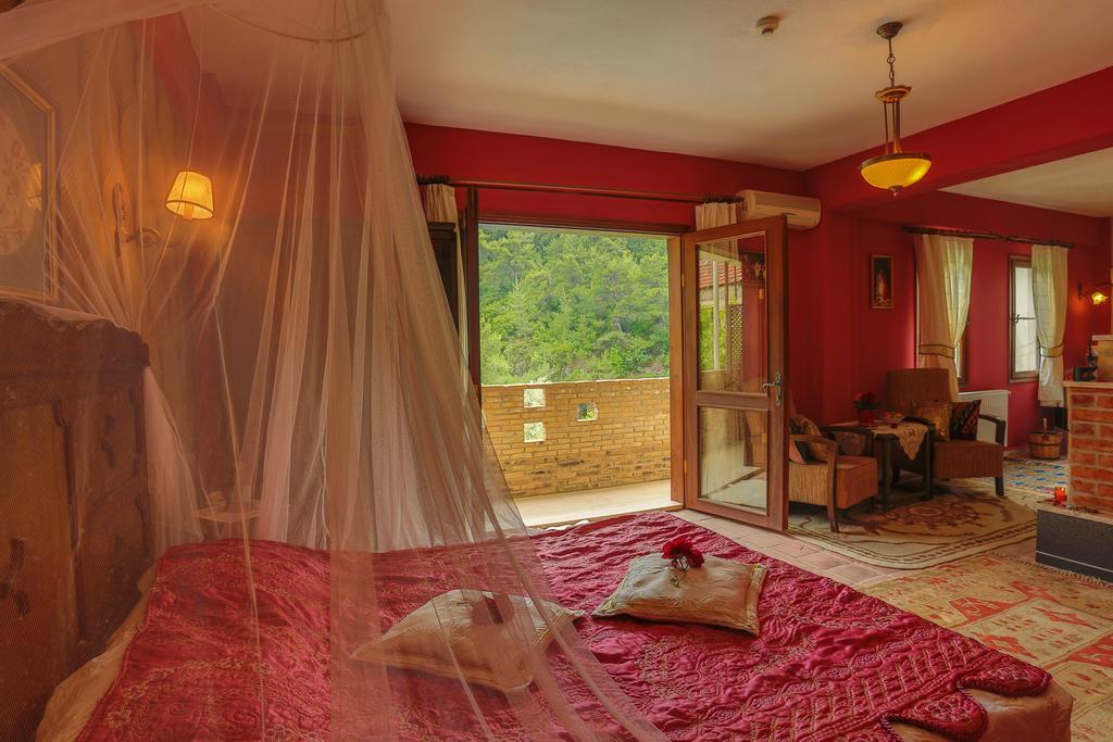 Efes Butik Otel Kirazli (Aegean) ภายนอก รูปภาพ