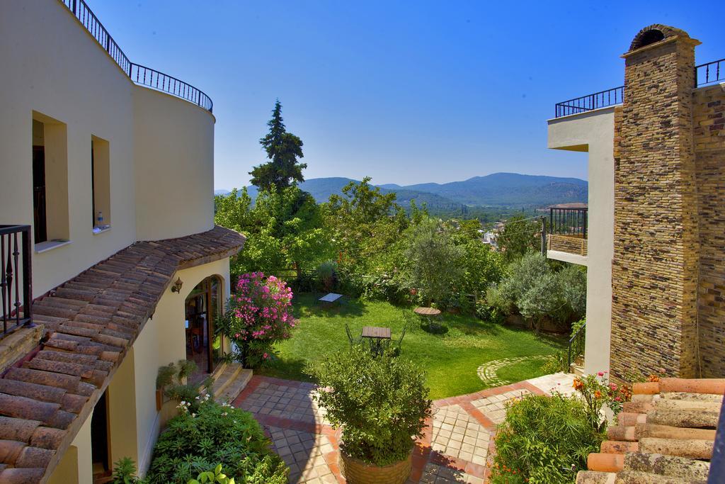 Efes Butik Otel Kirazli (Aegean) ภายนอก รูปภาพ