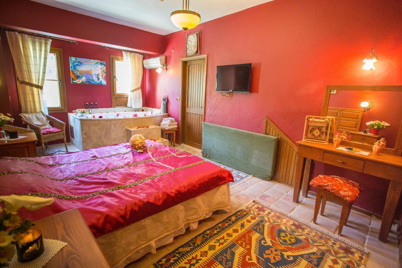 Efes Butik Otel Kirazli (Aegean) ภายนอก รูปภาพ